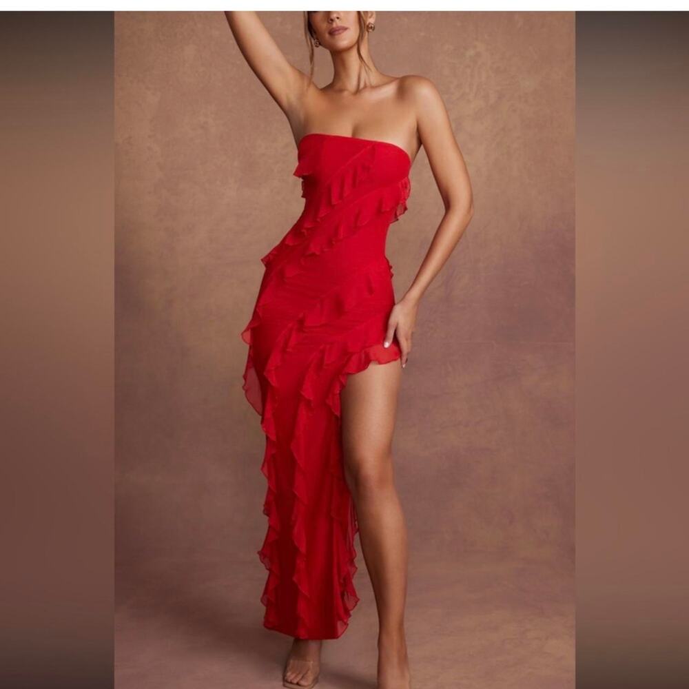 Oh polly Nevali bandeau ruffle trim maxi dress. size 6